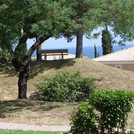 Cap Esterel : 2 Pieces Rez De Jardin Mer - C4 279la * Saint-Raphael (Var)