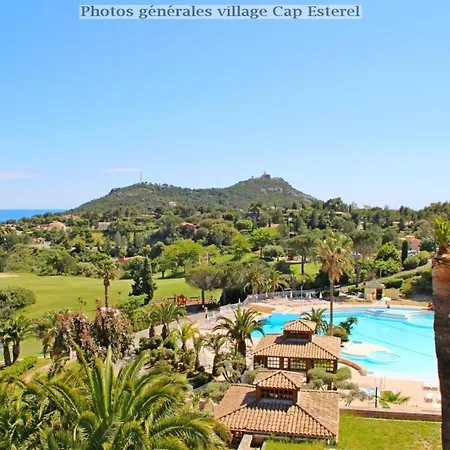 Apartment Cap Esterel : 2 Pieces Rez De Jardin Mer - C4 279la