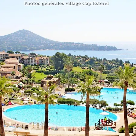 Apartment Cap Esterel : 2 Pieces Rez De Jardin Mer - C4 279la *